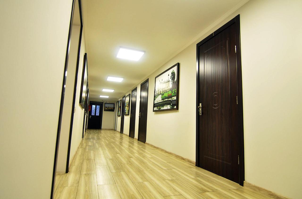Light Hotel Tbilisi Exterior foto